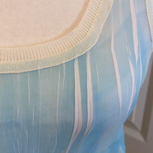 ELIE TAHARI | Size XS | light blue blouse - Picture 3 of 9